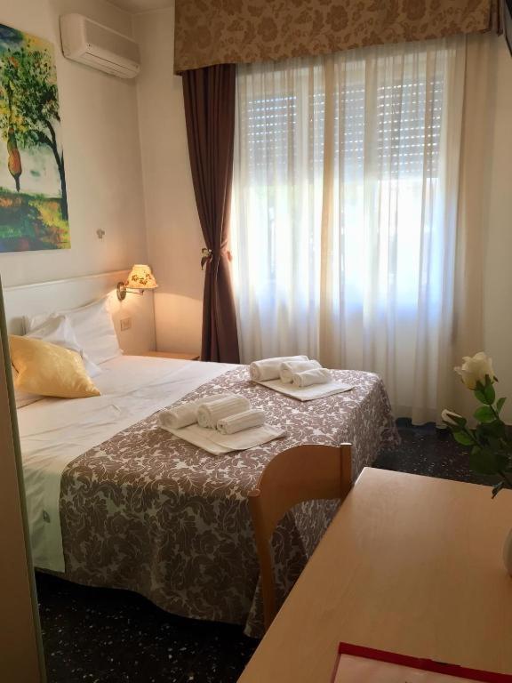 Hotel Scandinavia Marina di Massa Esterno foto
